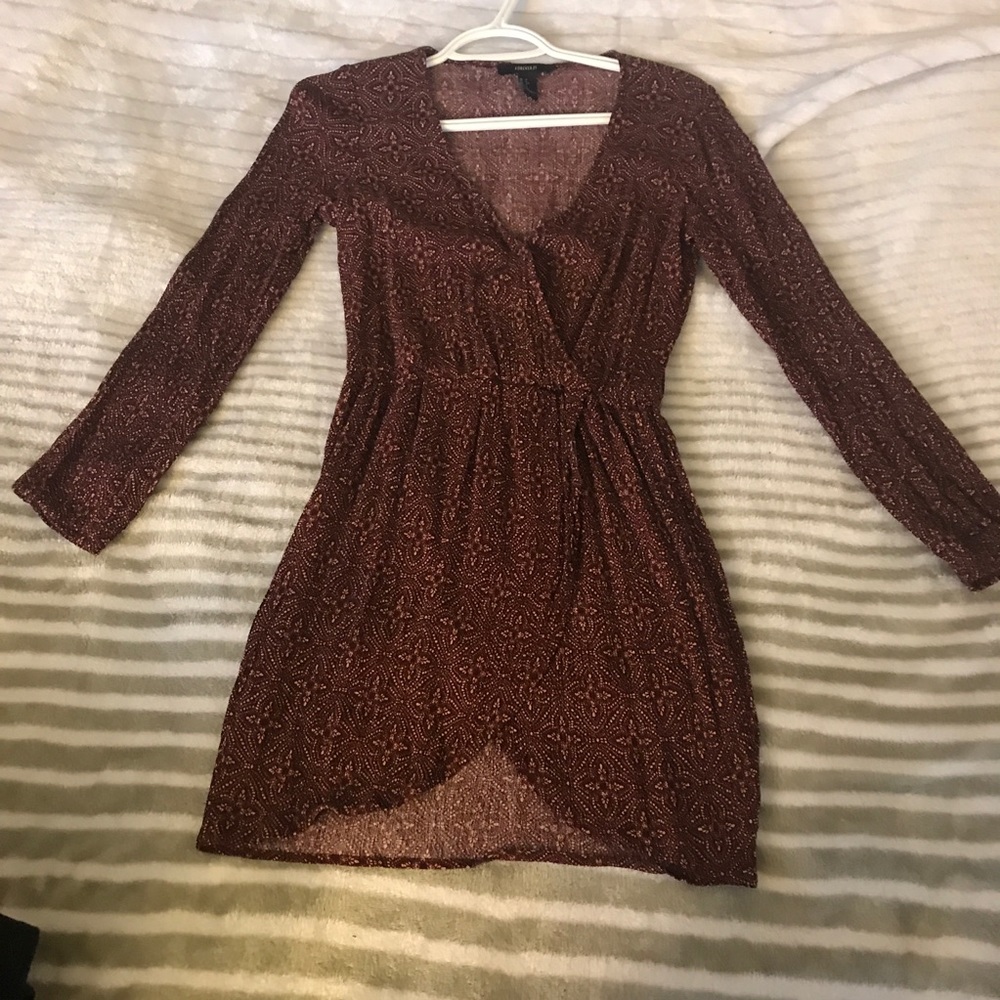 Forever 21 Abstract Print Burgundy Tunic Top